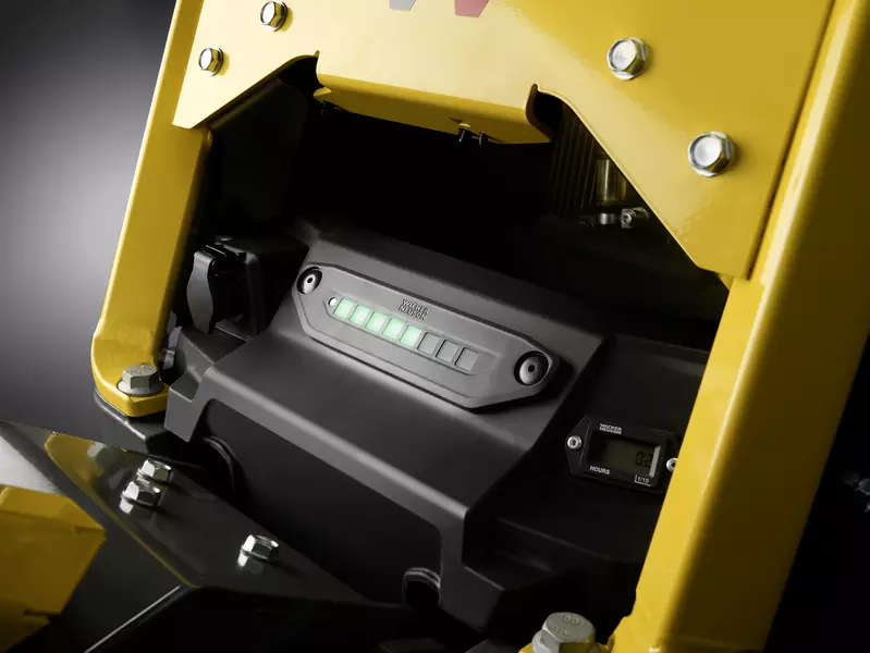 Дизельная реверсивная виброплита Wacker Neuson DPU 6260Hehcpb+